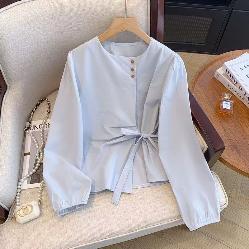 Blouse pour femmes avec élégant nœud papillon Chic & Stil