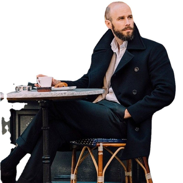 Classic and elegant wool coat for men with double-breasted Lune London