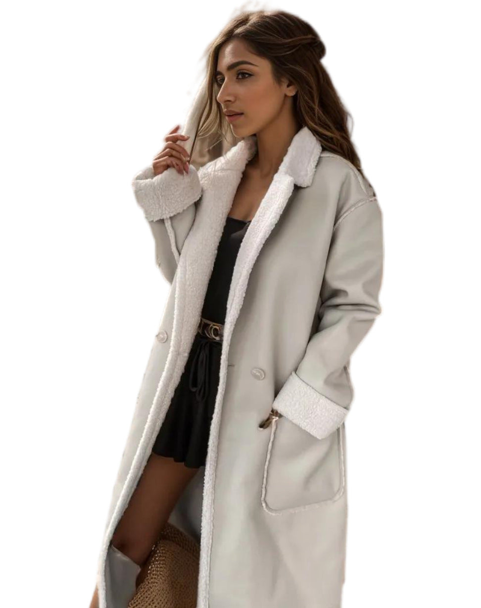 Ladies oversized coat made of high quality with soft teddy lining Lune London