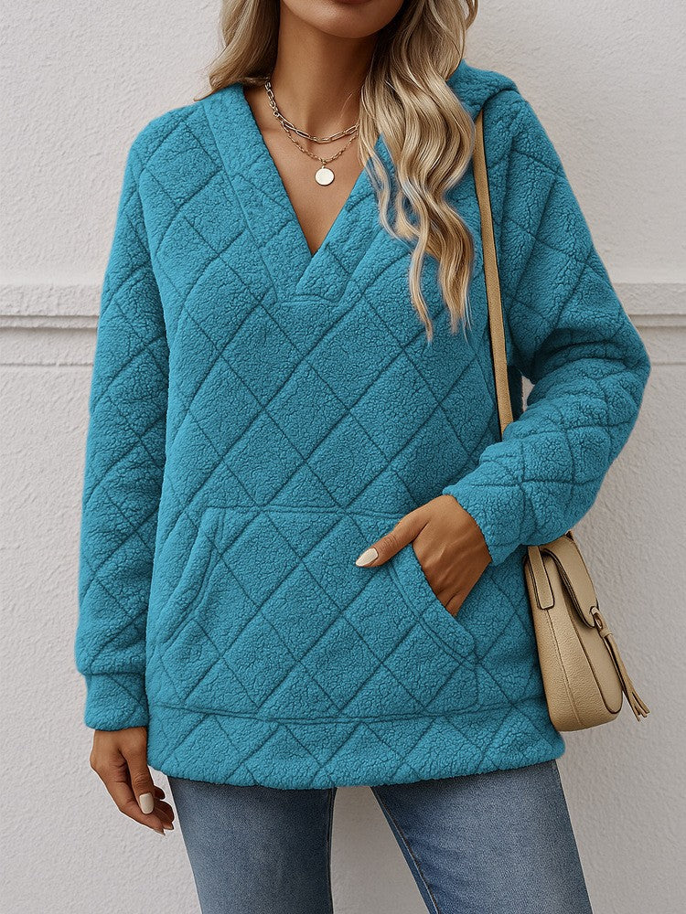Ladies soft fleece sweater with V neck Lune London