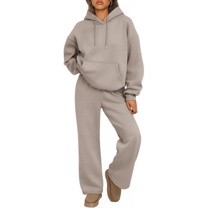 Women's tracksuit with casual cut and practical pockets Lune London