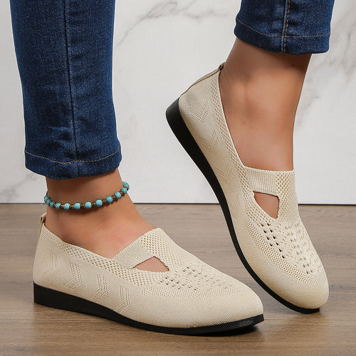 Breathable Slip-On Shoes for Women with Elastic Upper and Non-Slip Sole Amarae