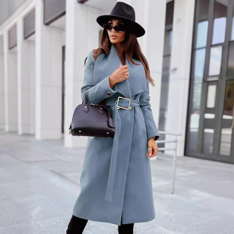 Ladies Elegant Coat with Belt and Classic Cut Lune London