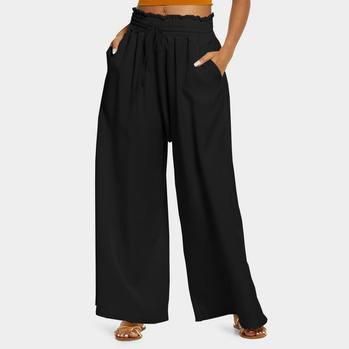 Loose leisure pants for women with elastic waist and practical pockets Lune London