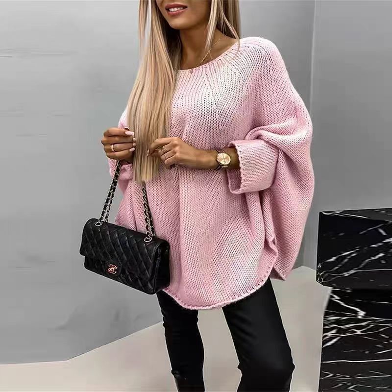 Ladies comfortable knit sweater in a loose fit Lune London