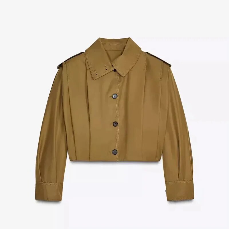 Fitted feminine blouse with continuous button details Lune London