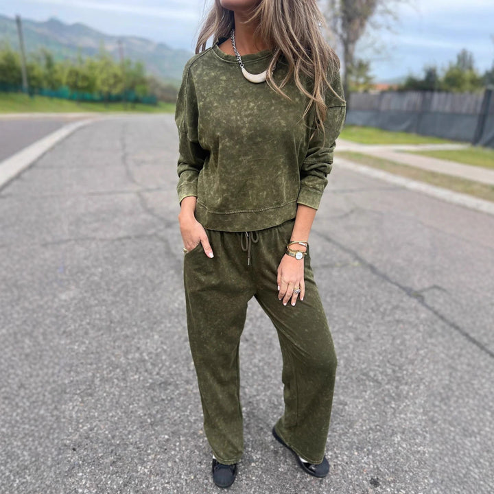 Ladies High Quality and Comfortable Jogging Set Lune London