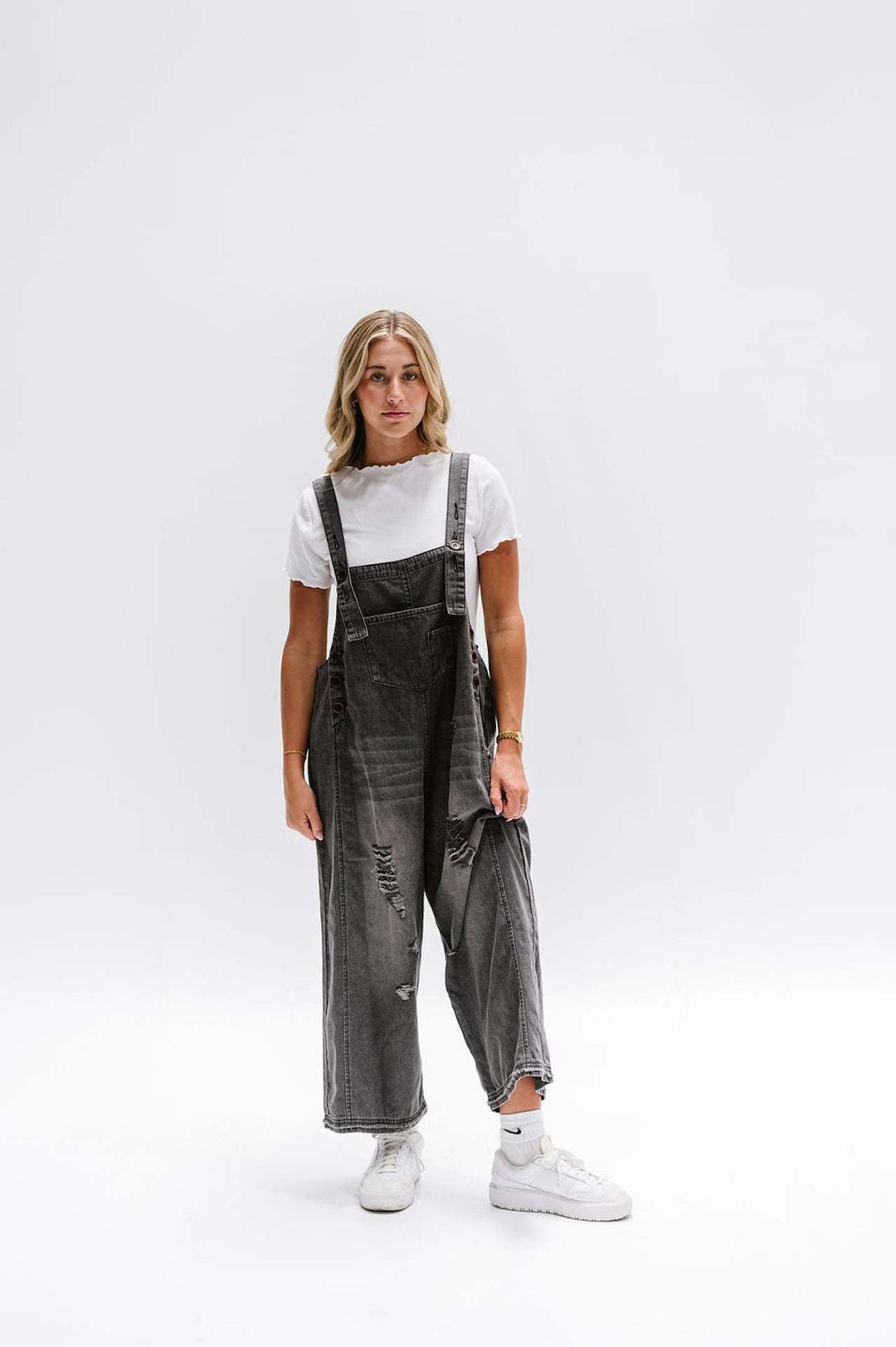 Women's Overalls with Fashionable Destroyed Details and Wide Fit Lune London