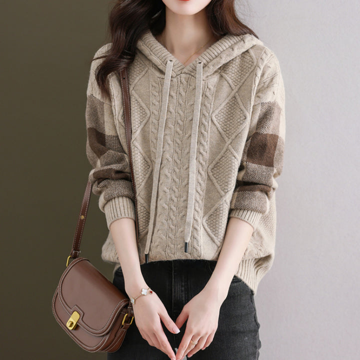 Knitted sweater for women with hood and chic tartan pattern Lune London
