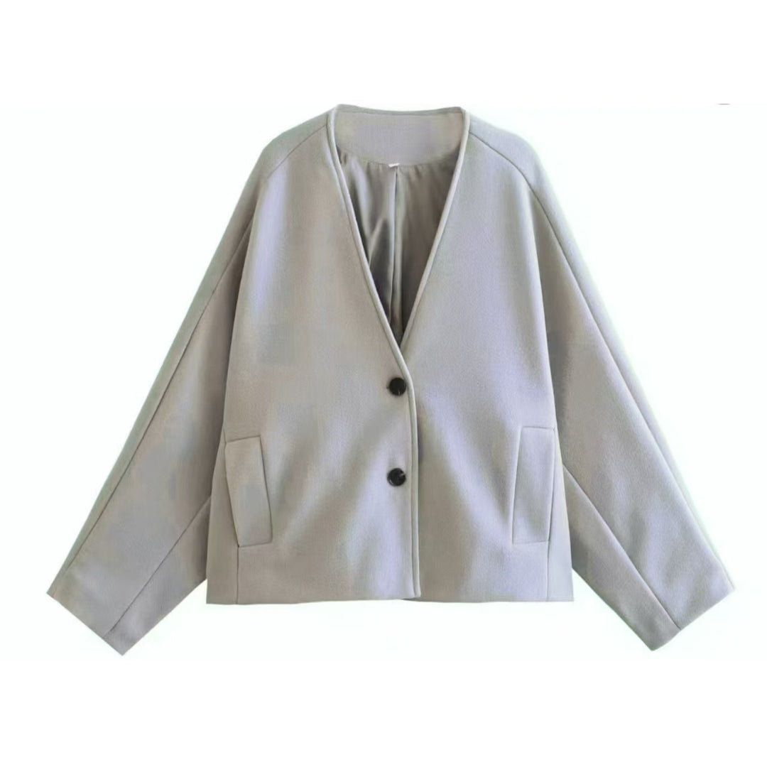 Women's short jacket in boxy wool blend with a boxy silhouette and balloon sleeves Amarae