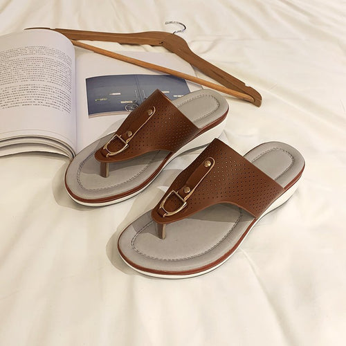 Comfortable thong sandals for women with high-quality insoles and chic and stylish design