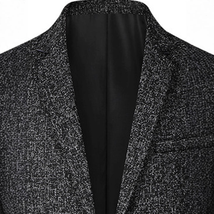 Structured sports jacket for men with modern Lune London