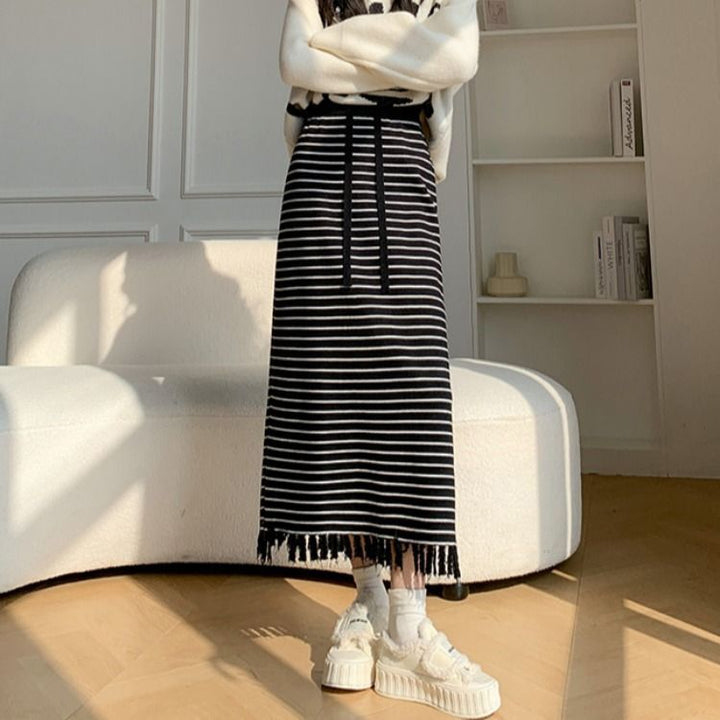 Jupe midi rayée pour femmes avec franges Chic & Stil