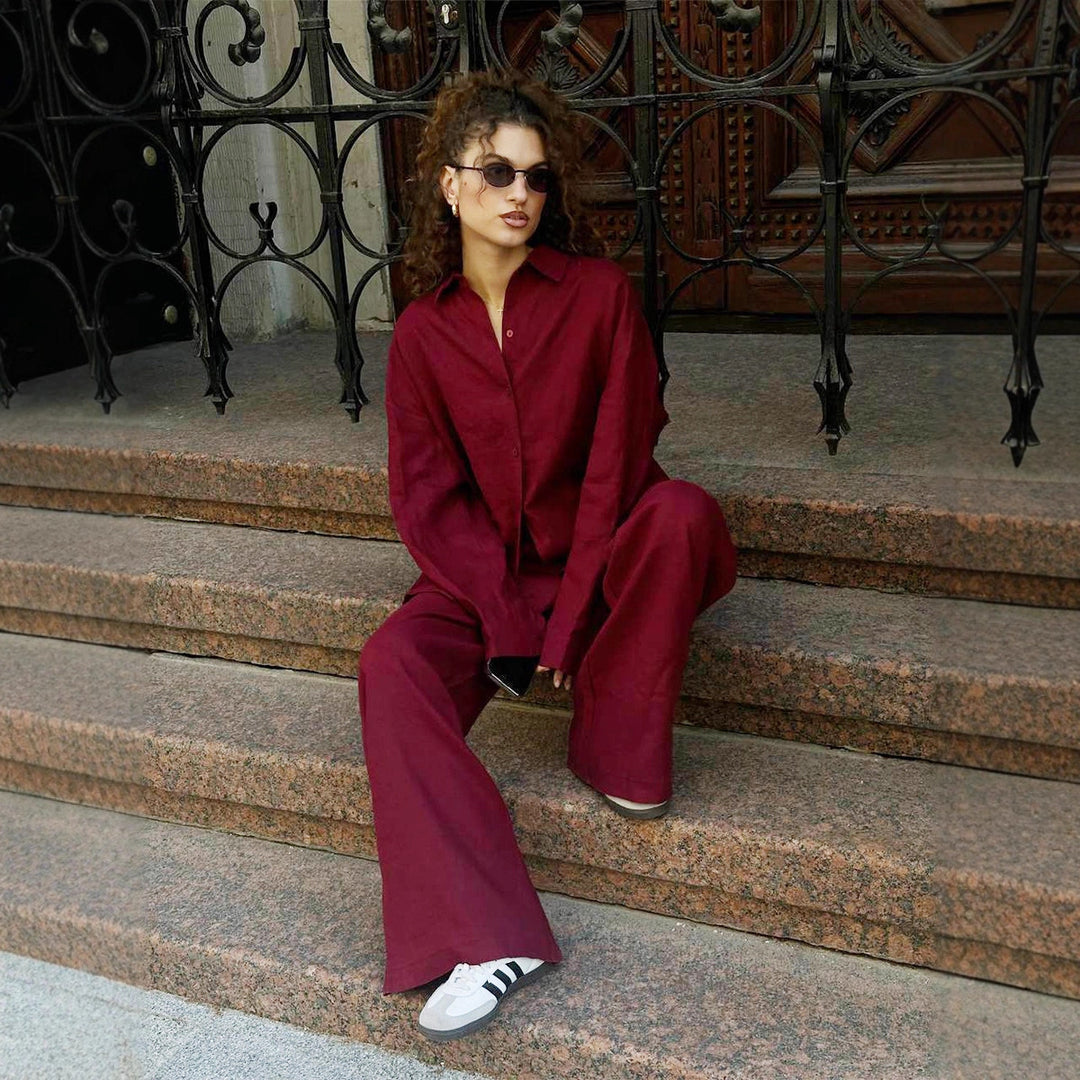 Casual linen set for women with a loose top and pants Lune London