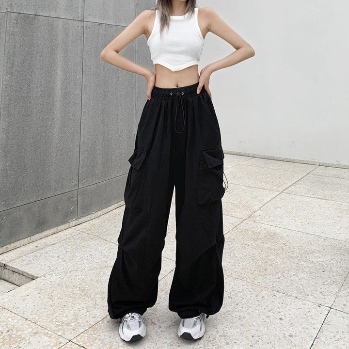 Women’s cargo pants with a wide cut and practical pockets