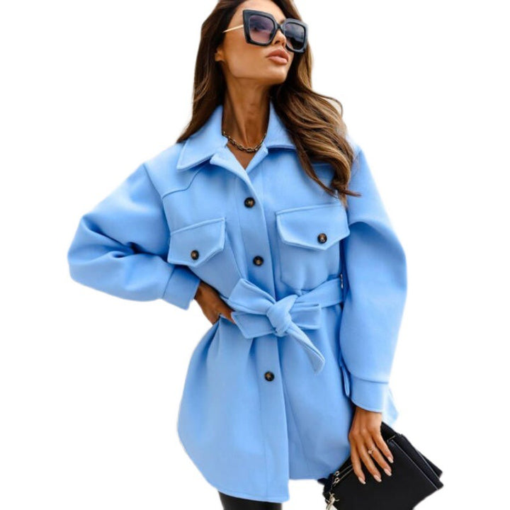 Veste utilitaire élégante pour femmes avec coupe cintrée et poches pratiques Chic & Stil