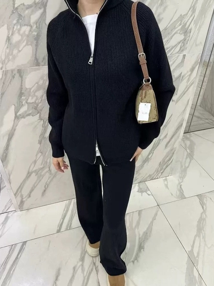 Cardigan élégant pour femme avec fermeture éclair et pantalons assortis Chic & Stil