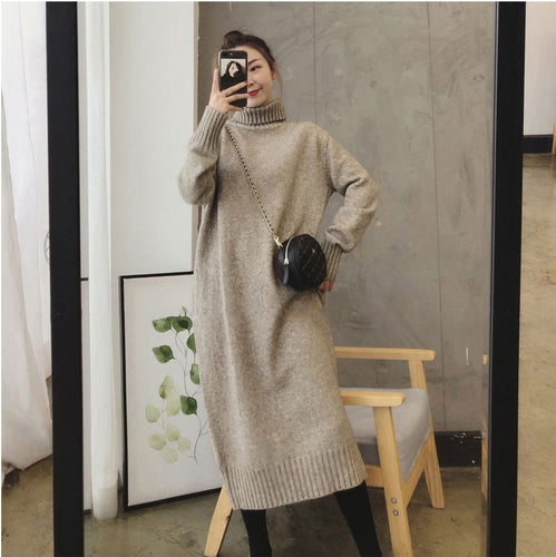 Robe tricotée pour femmes avec col montant et manches côtelées élégantes Chic & Stil