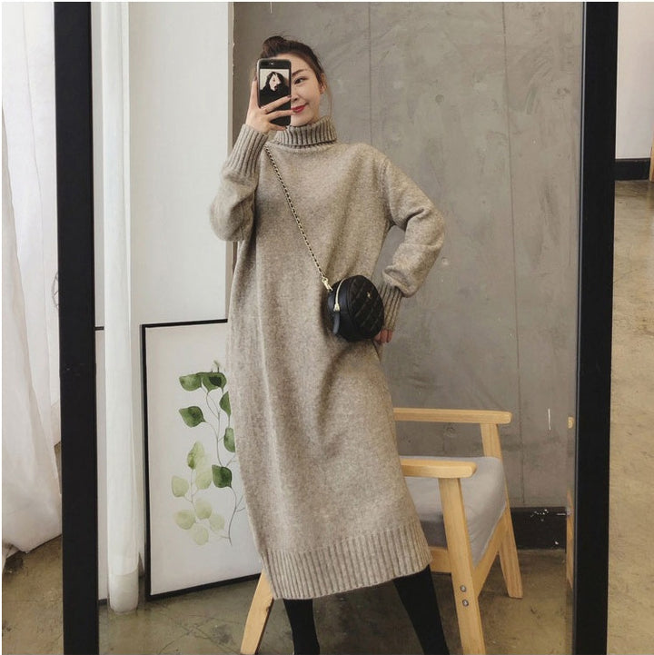 Robe en tricot pour femmes avec col montant et détails côtelés Chic & Stil