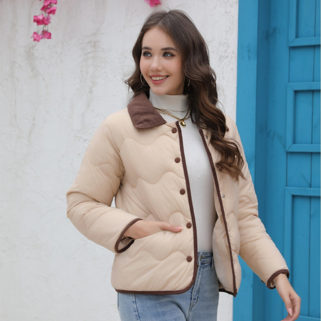 Women's quilted jacket with elegant collar and structured surface
