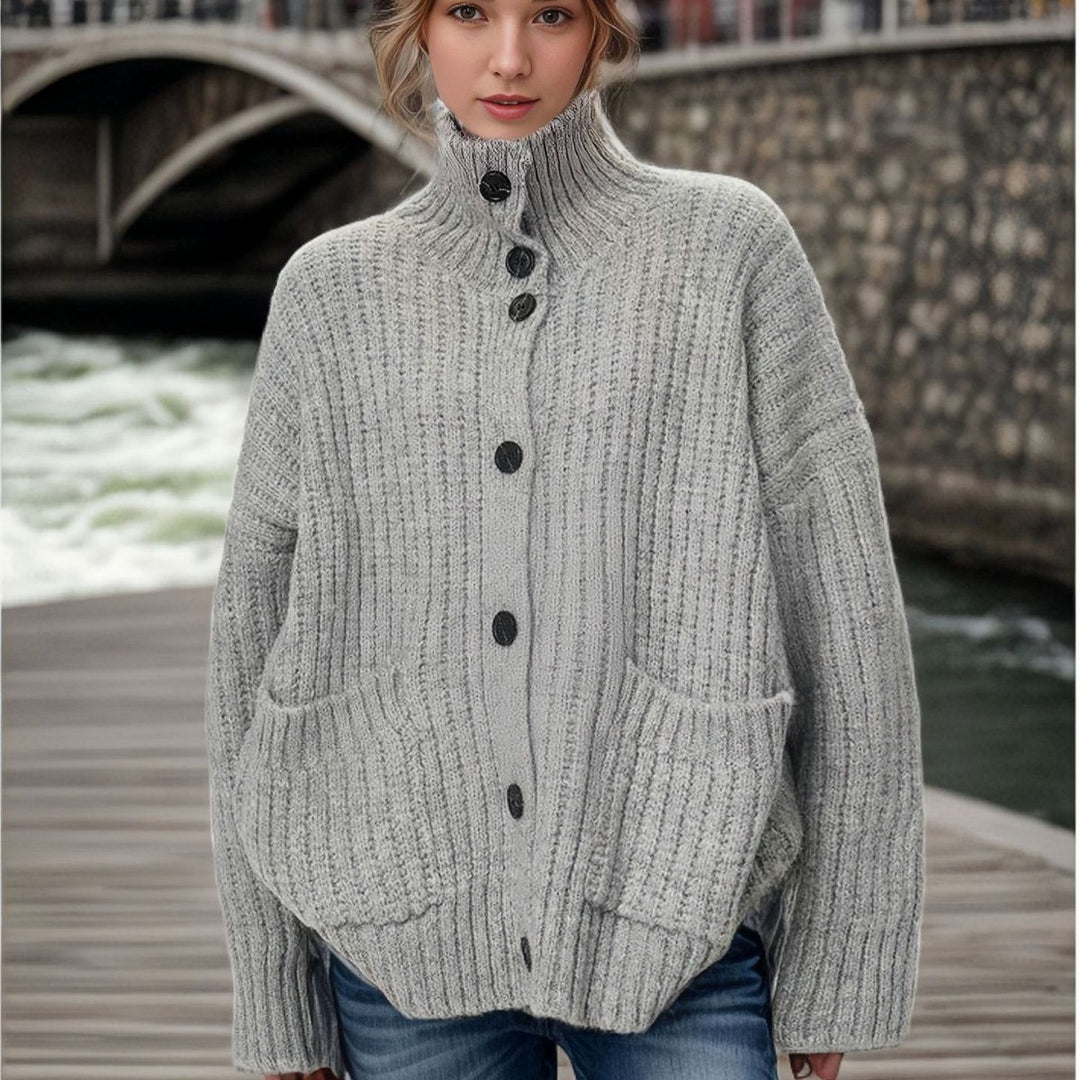 Lady cardigan with high collar and button closure Lune London