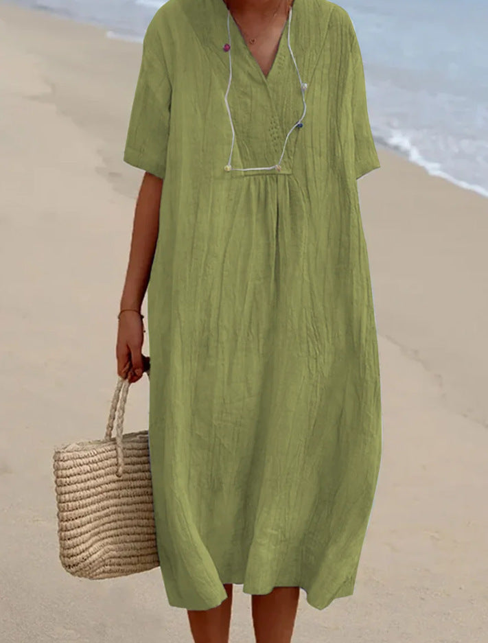 Casual midi dress for women with V-neck and comfortable short sleeves Lune London