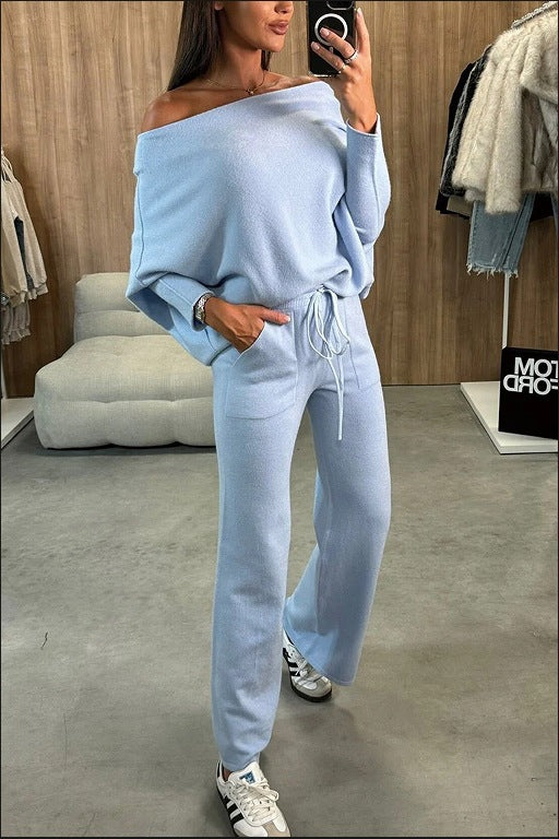 Ladies casual and elegant knitted set with a loose fit Lune London
