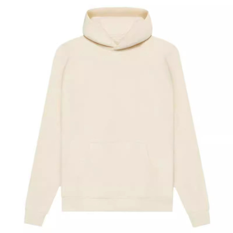 Stylish hoodie for men with practical kangaroo pocket and modern design Lune London