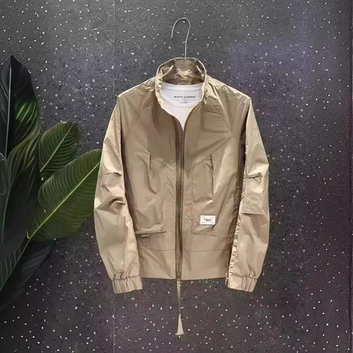 Unisex lightweight windbreaker with an innovative cut Amarae