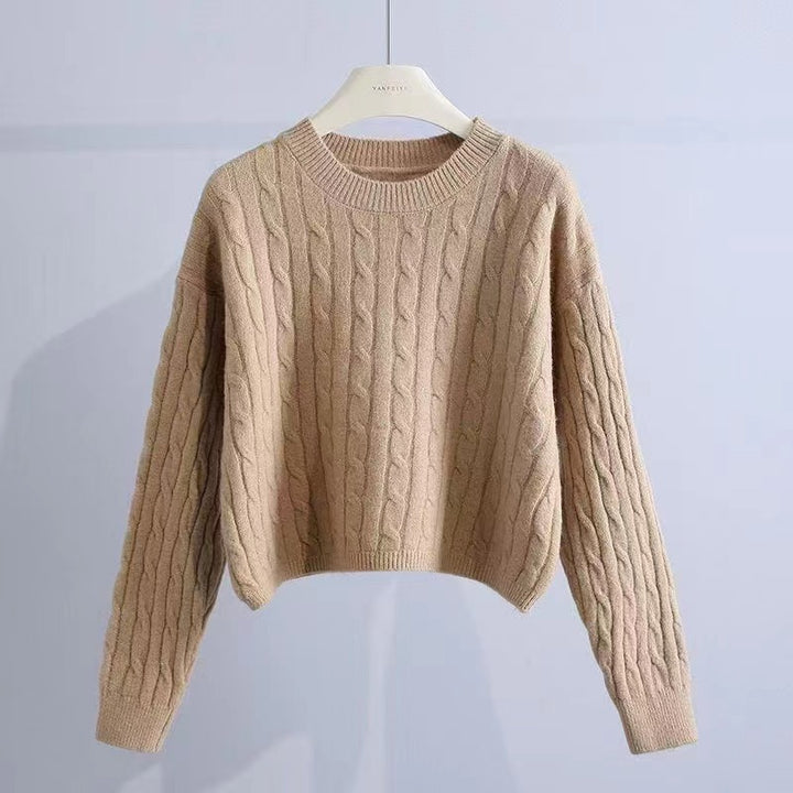 Thick knitted pullover for women with textured pattern and casual fit Lune London