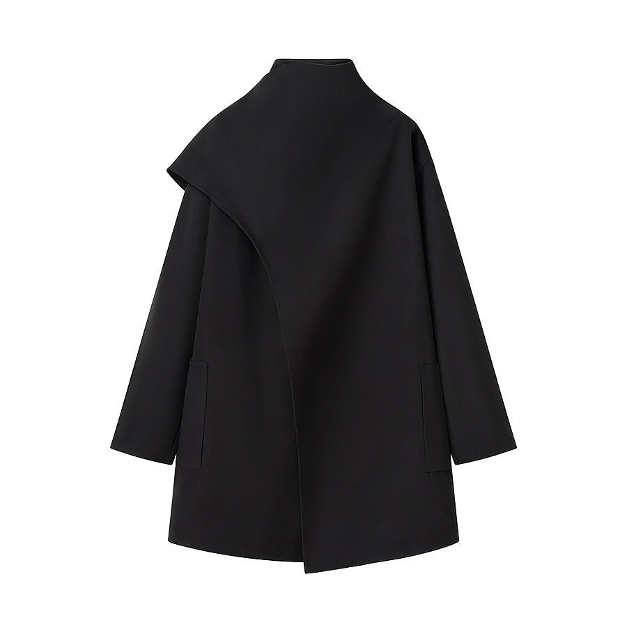 Manteau élégant pour femmes avec coupe asymétrique et poches pratiques Chic & Stil