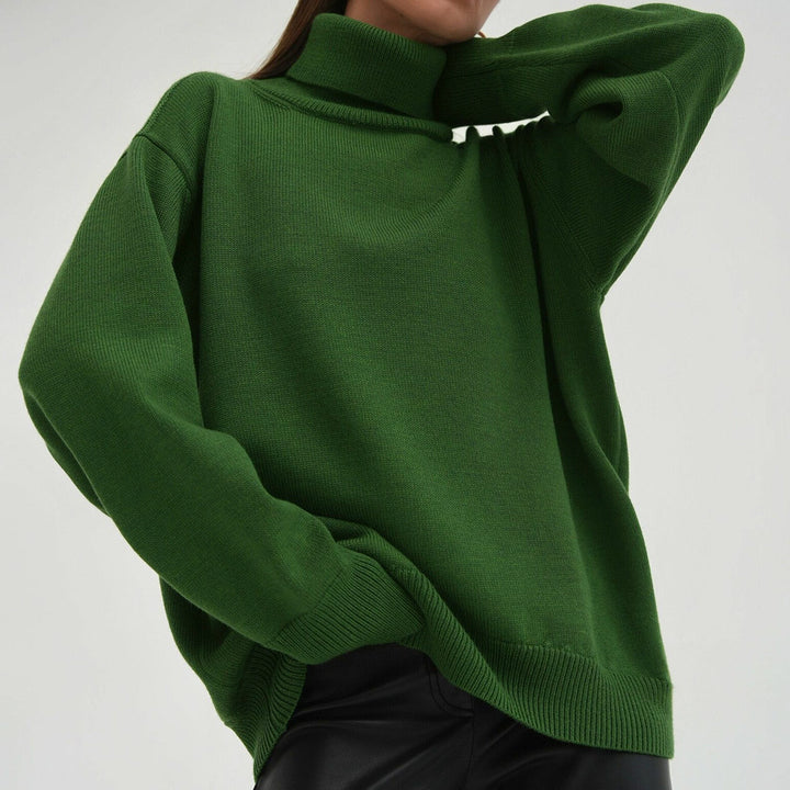 Oversized turtleneck sweater for women with ribbed structure Lune London