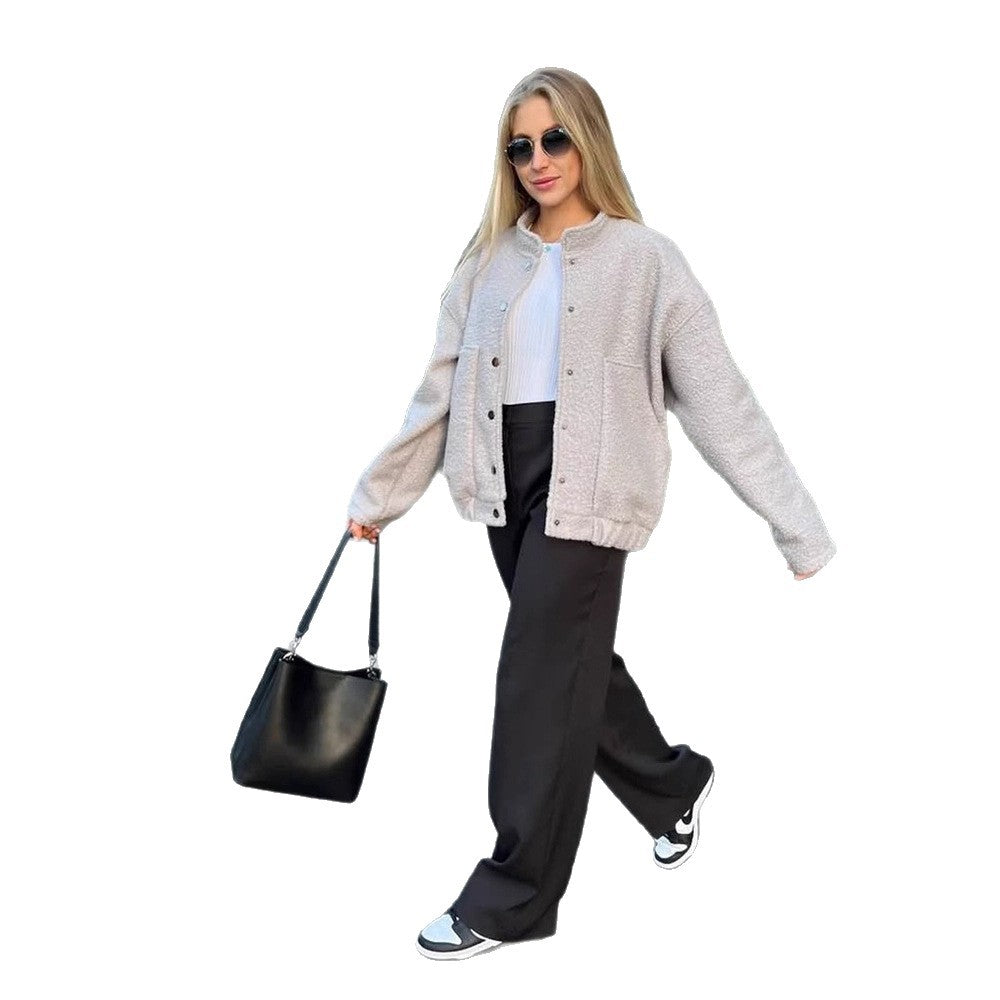 Women's teddy fleece bomber jacket in boxy cut with snap button closure and patch pockets Amarae