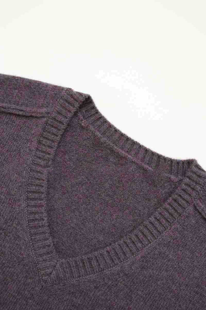 Pull V côtelé pour femmes en laine de haute qualité Chic & Stil