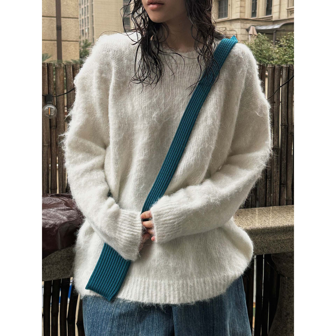 Women Soft Oversize Mohair-Optic Sweater with Ribbed Hem and Round Neckline Amarae