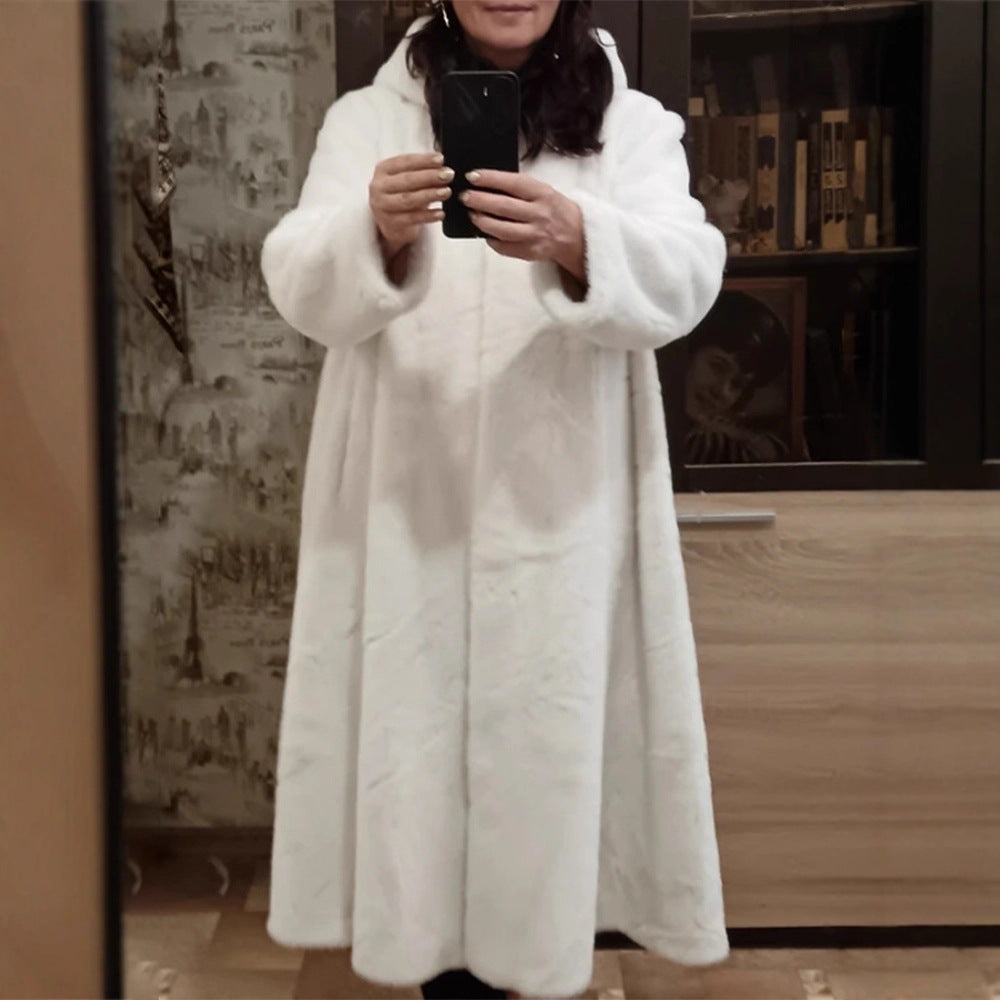 Women's Maxi Faux Fur Coat with Oversized Cut and Patch Pockets Amarae