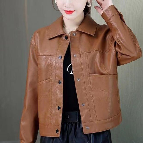 Veste en cuir chic pour femmes dans un style de motard moderne Chic & Stil