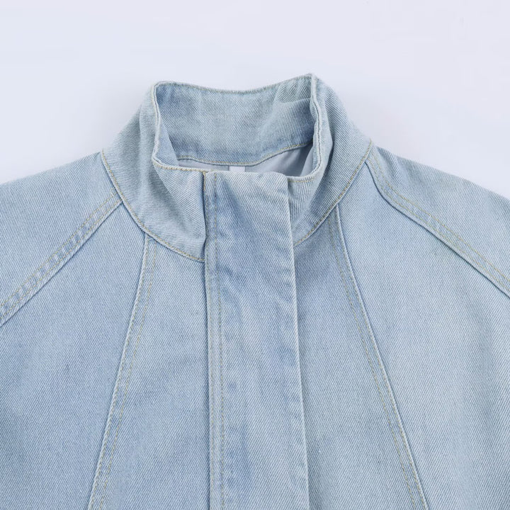 Women's short jacket made of lightweight denim quality with raglan sleeves and concealed placket Amarae