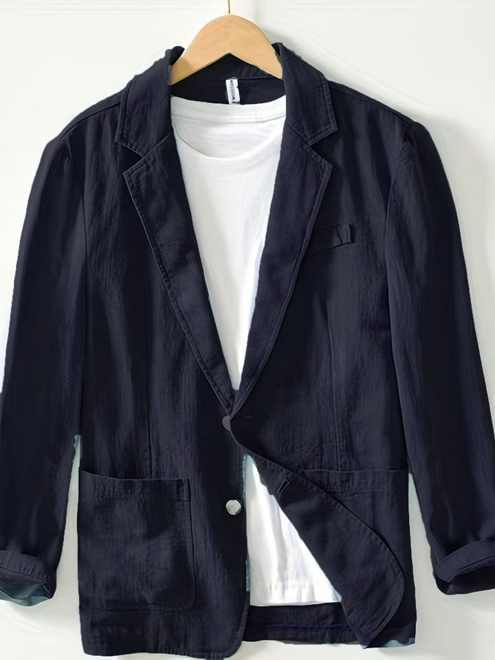 Ladies elegant and lightweight blazer with button closure Lune London