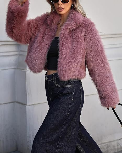 Ladies Short and Plush Faux Fur Jacket Amarae