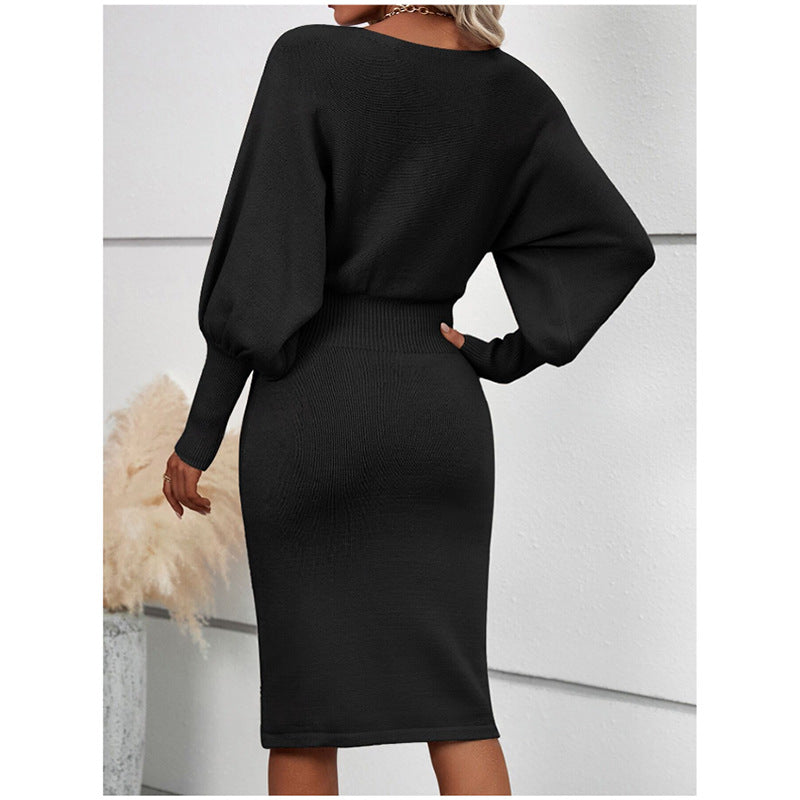 Casual knit dress for women with wide sleeves and a chic and stylish waist
