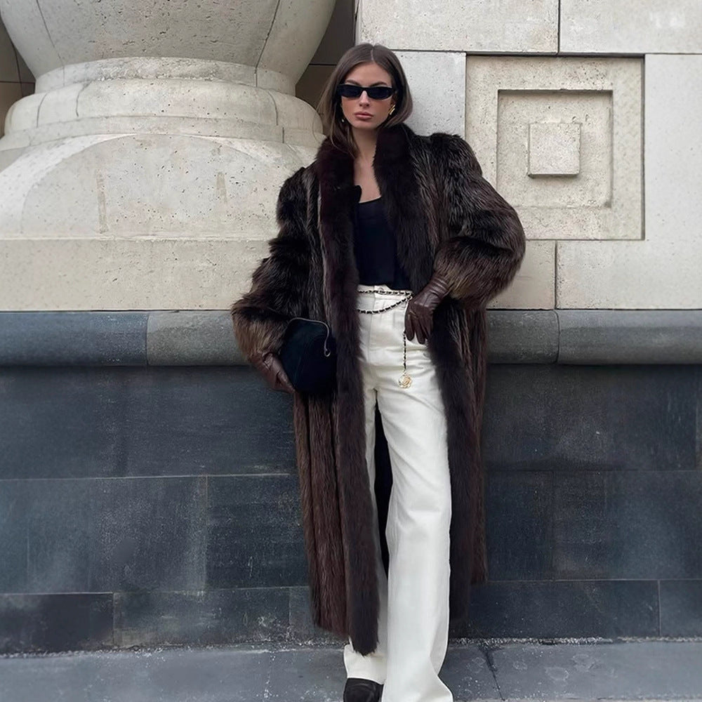 Women Luxurious Long Fur Coat with Wide Collar and Voluminous Sleeves Amarae