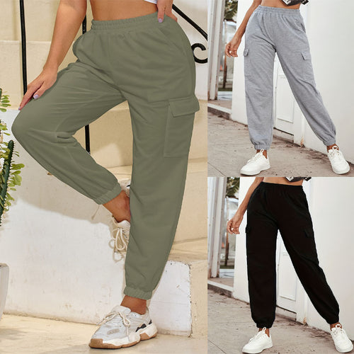 Cargo pants for women with elastic waistband and practical pockets Amarae