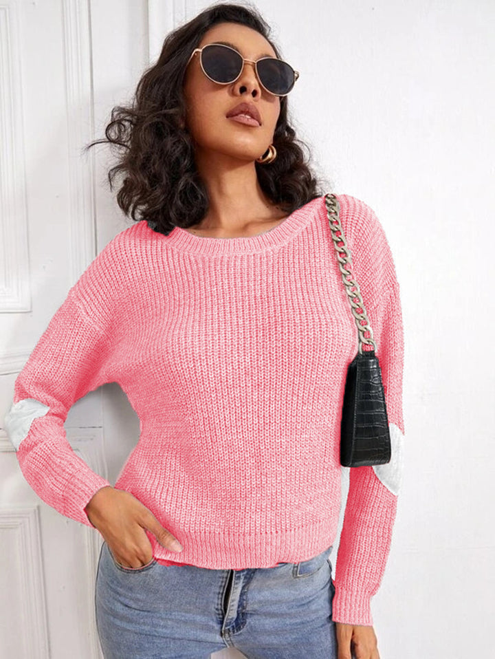 Trendy knitted sweater for women with contrasting sleeve accents Lune London