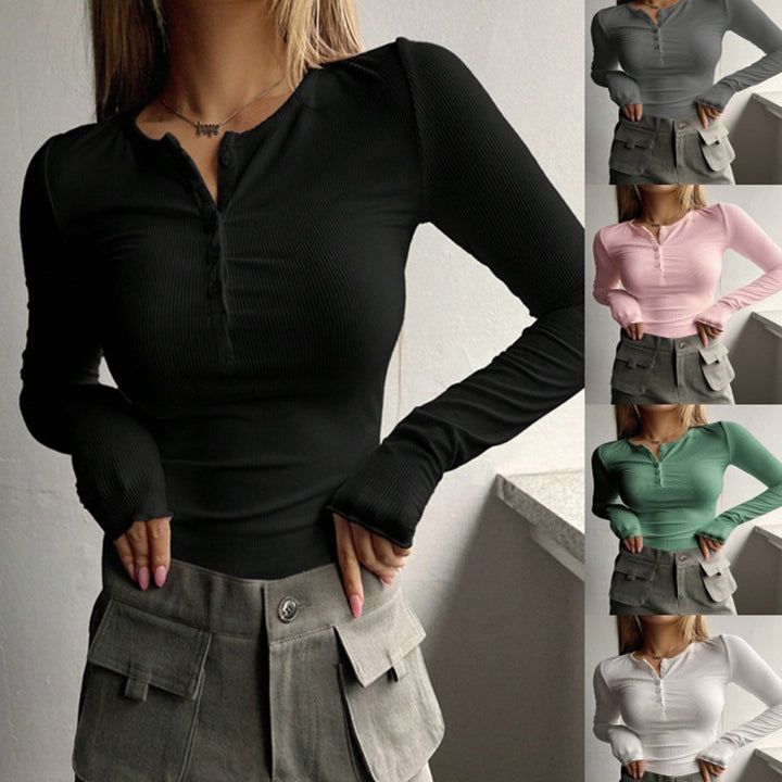 Long sleeve women's t-shirt with textured rib pattern and strategic button closure Lune London
