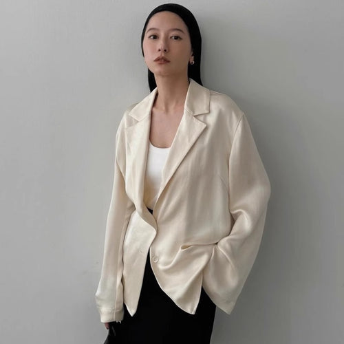 Veste blazer élégante pour femmes en satin de haute qualité Chic & Stil