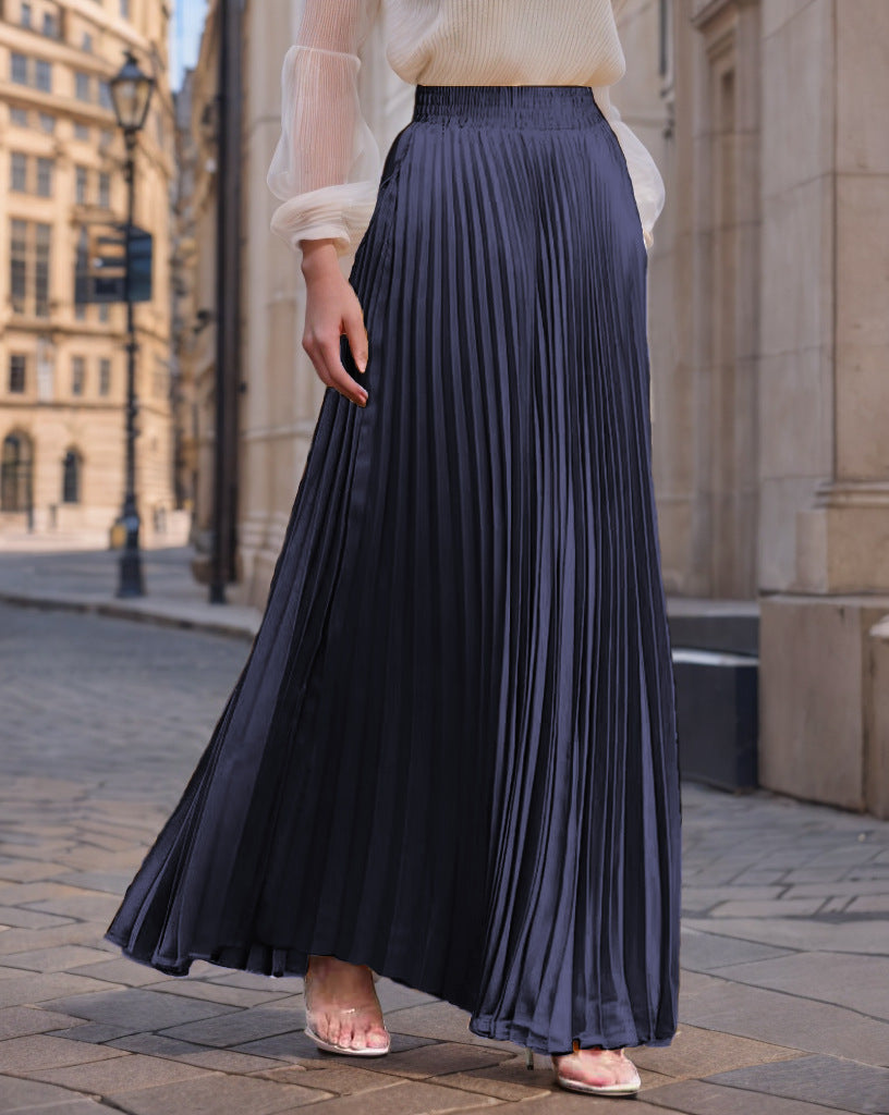 Pleated maxi skirt for women with elastic waist and flowy cut Lune London
