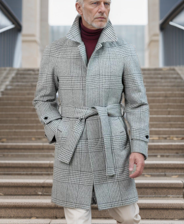Fashionable trench coat for men with practical pockets and modern fit Amarae