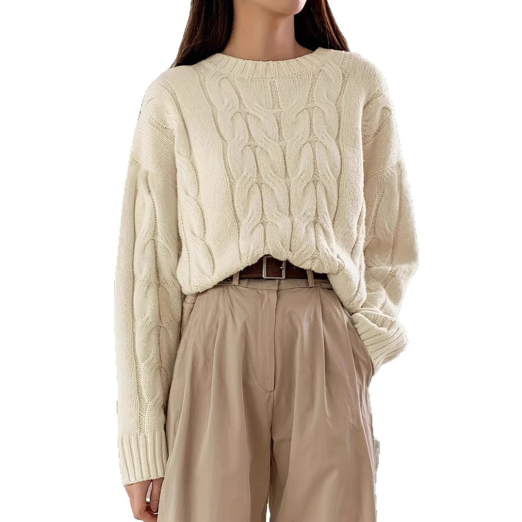 Chunky knit sweater for women with cable design Lune London