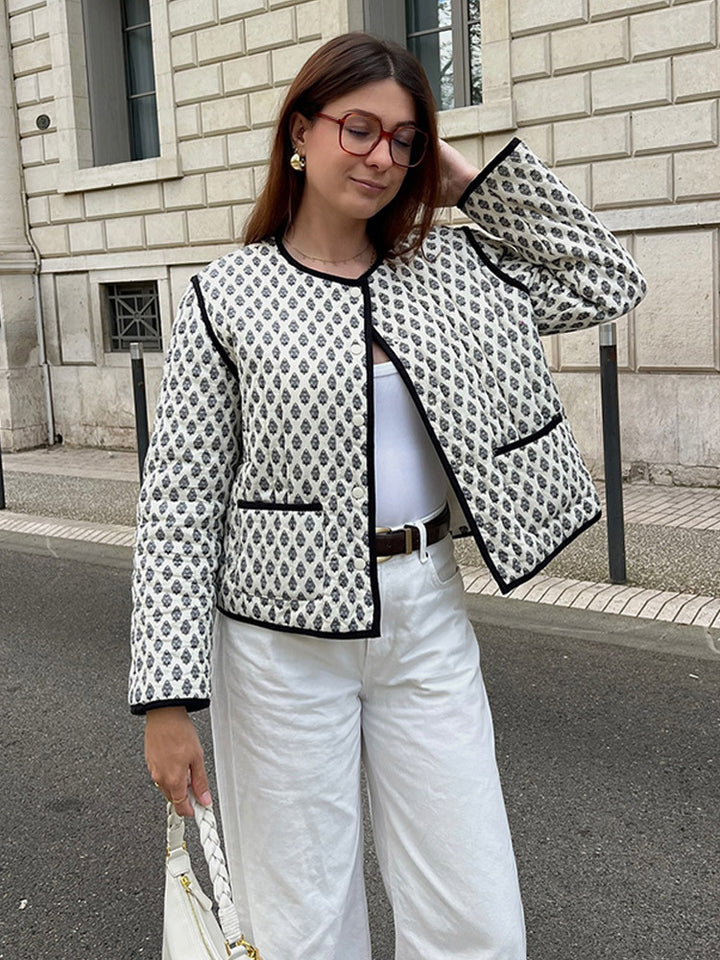 Ladies quilted short jacket with all-over pattern and contrasting piping Amarae